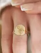 Bague Ronde Emblème Zodiaque en Or Personnalisable
