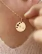 Médaille Ronde M Ajourée Coeurs Empreintes Mains