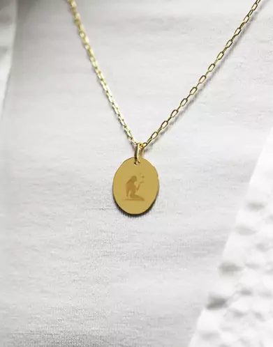 Médaille Ovale M Emblème Zodiaque en Or à Personnaliser