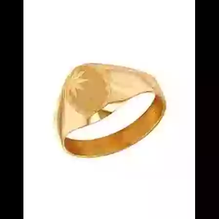 Chevali&egrave;re Ovale Cisel&eacute;e et &Eacute;toil&eacute;e en Or Personnalisable image cachée